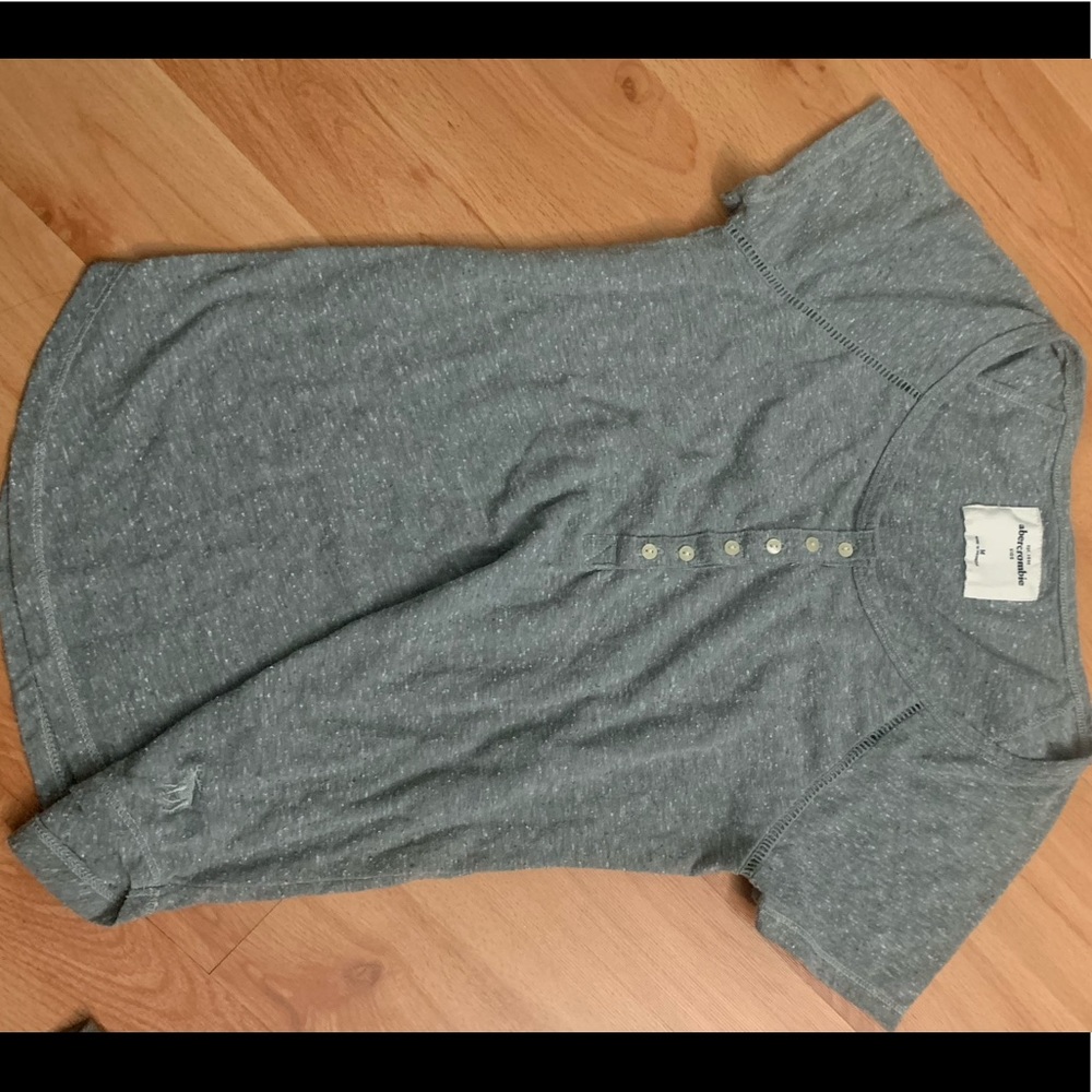 Abercrombie kids t-shirt